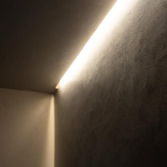 Microcement ceiling and walls with led strip lights
